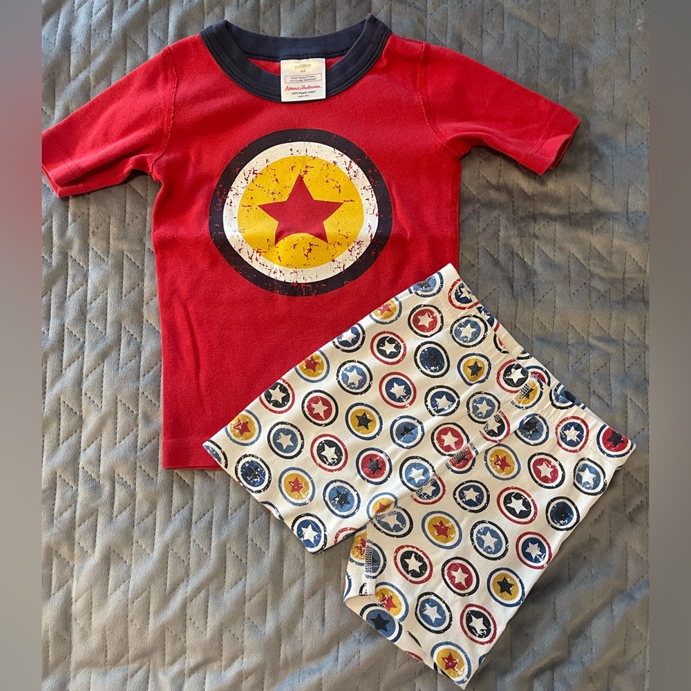 Hanna Andersson star short johns size 110(5)